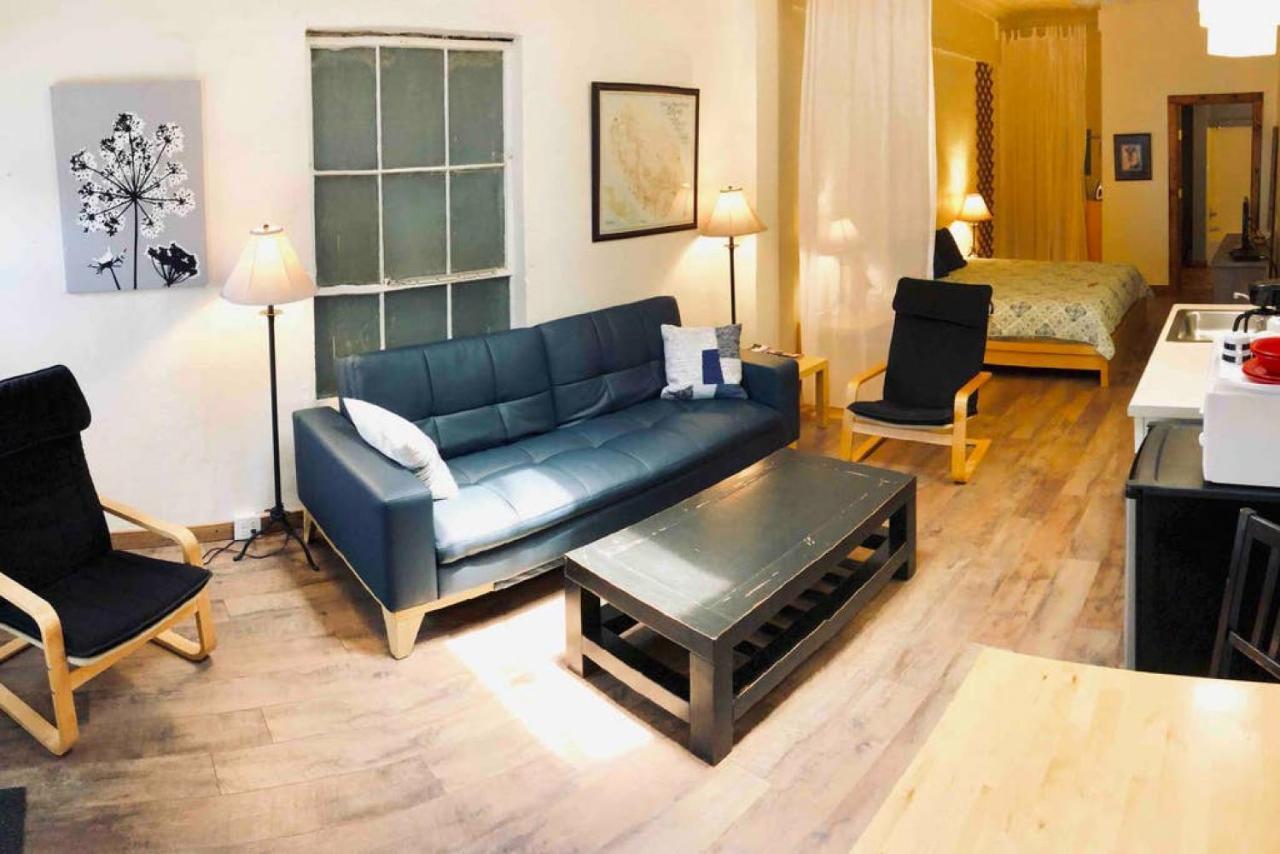 Апартаменты Loft 4 - 1 Of 5 Downtown Алпайн Экстерьер фото